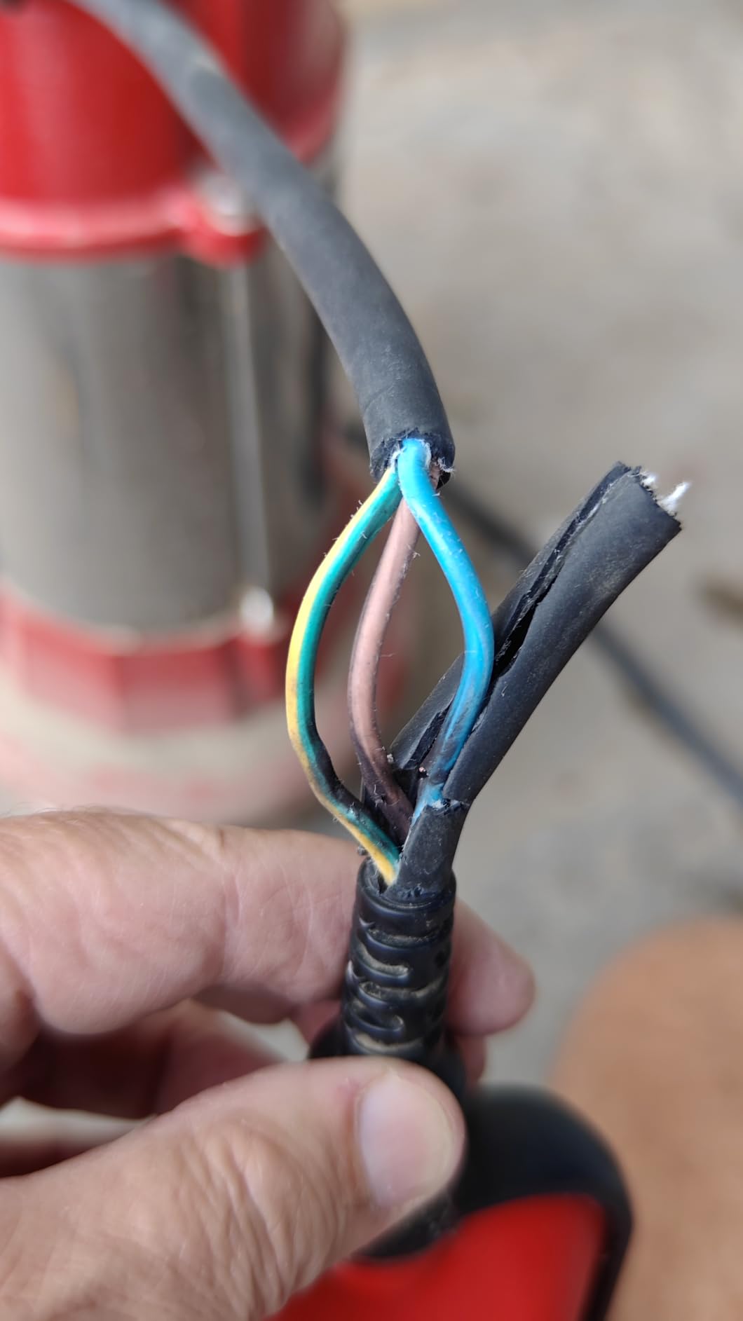 Buena bomba, tubo no incluido