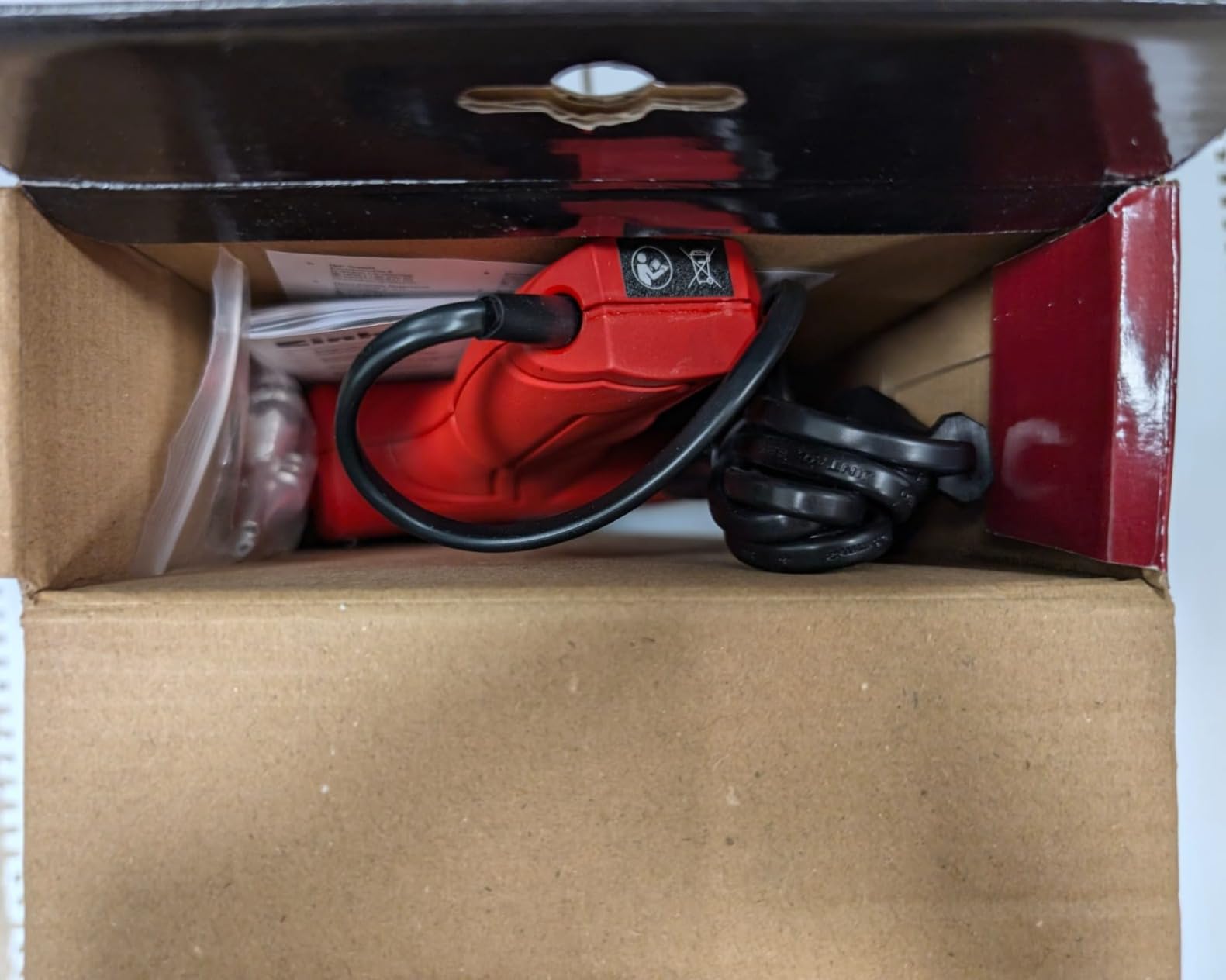 Excelente para bricolaje