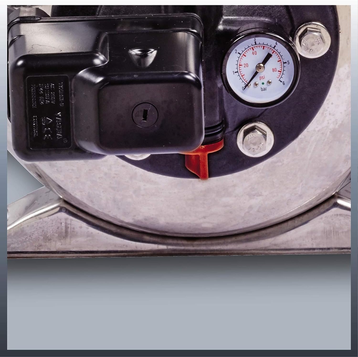 einhell-gc-ww-1250-nn-grupo-de-presi-n-con-hidrobox-de-20-l-1200-w-5000-l-h-5-ba image 3
