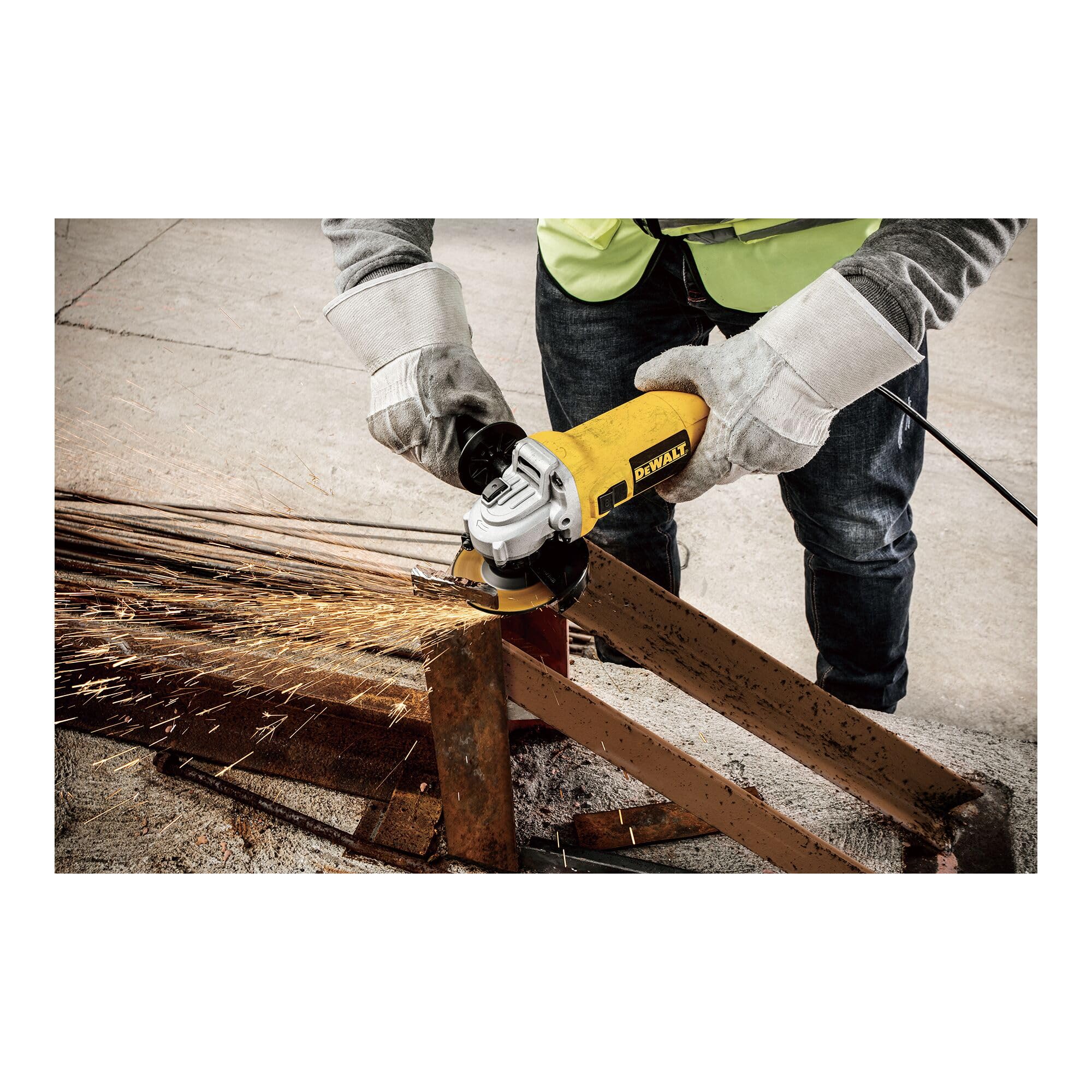 dewalt-dwe4117-qs-amoladora-angular-950-w-de-125-mm-con-arranque-suave-y-protecc image 2