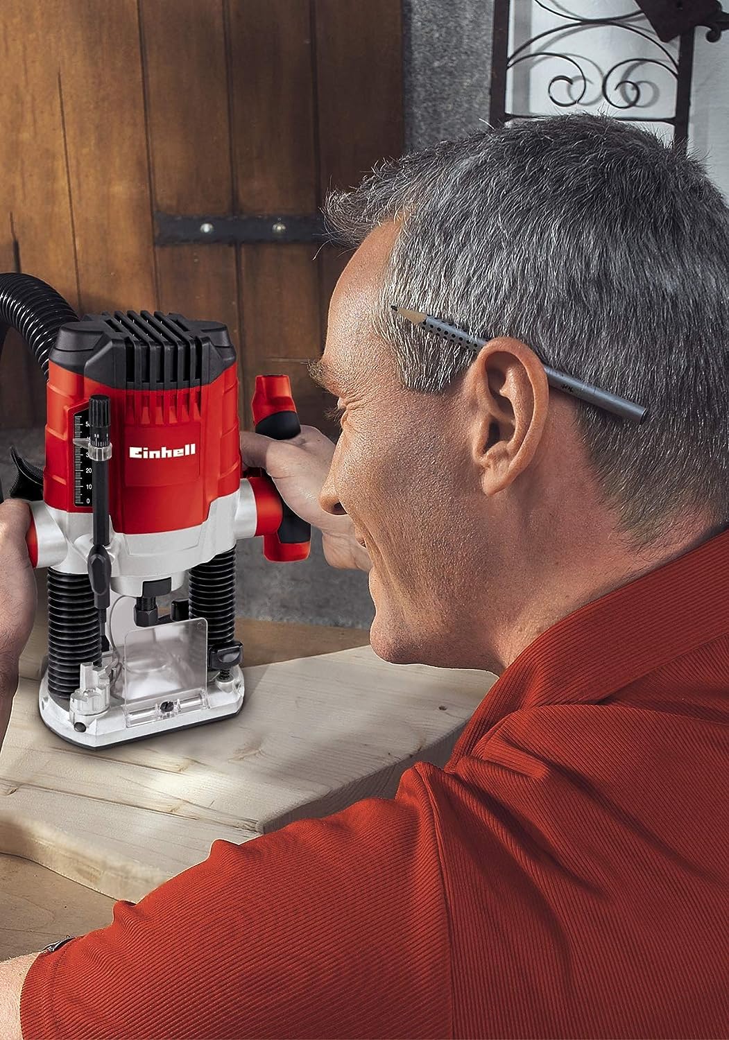 einhell-tc-ro-1155-e-fresadora-el-ctrica-de-cable-1100w-con-control-de-velocidad image 2