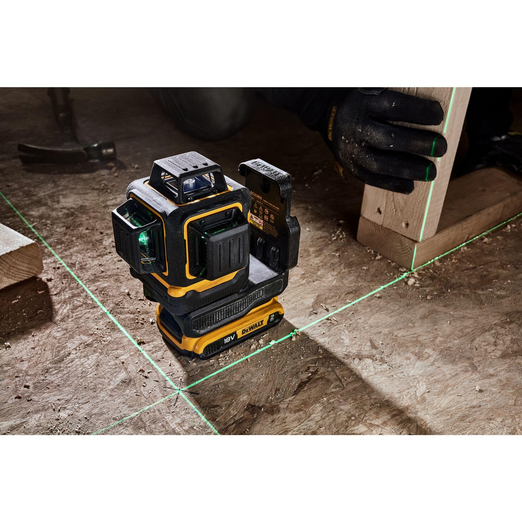 dewalt-dcle34031d1-qw-nivel-l-ser-verde-autonivelante-3x360-con-bater-a-18v-2ah- image 8