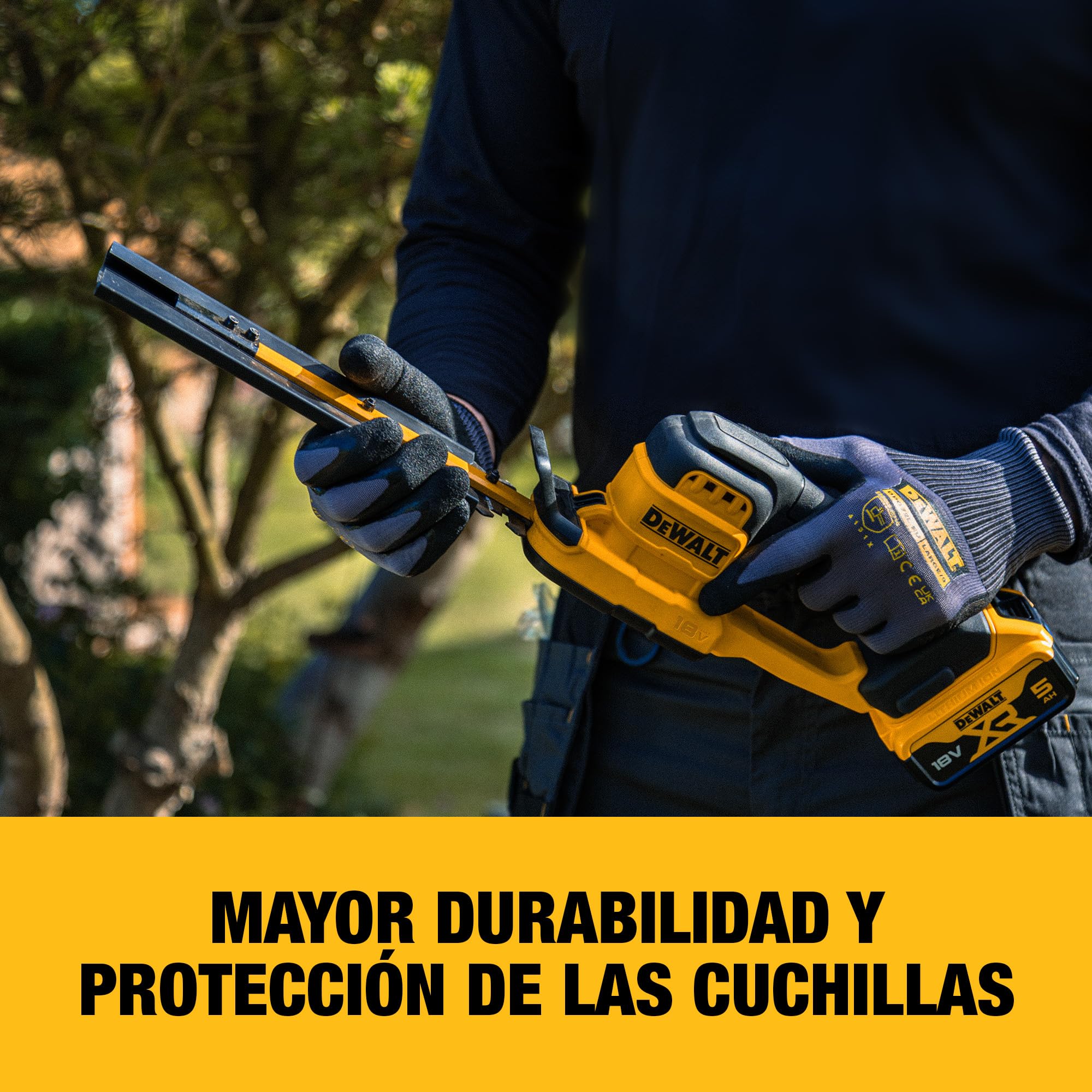 dewalt-dcmht520n-xj-cortasetos-compacto-18v-xr-cuchilla-l-ser-de-20-cm-ligero-y- image 5