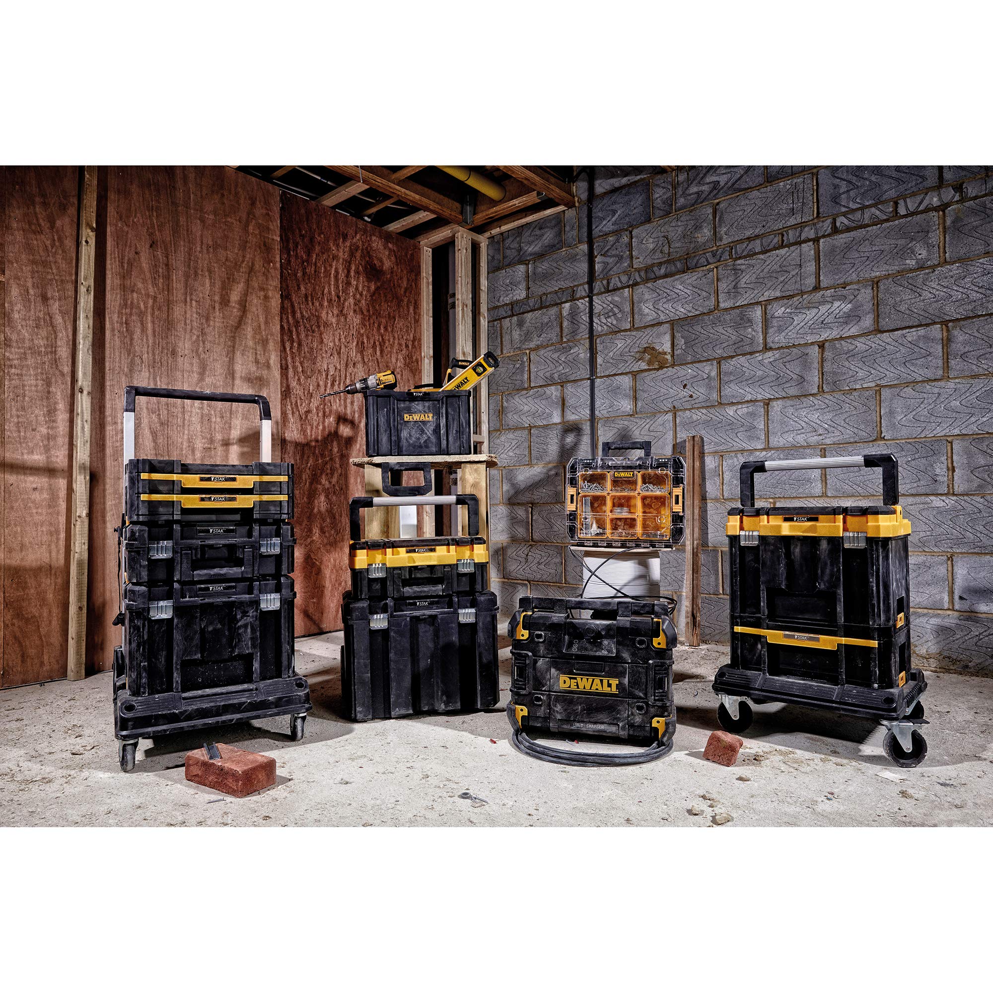 dewalt-dwst1-71196-trolley-de-transporte-para-sistema-de-almacenamiento-tstak-4- image 8